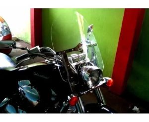 Parabrisa Shadow VT750
